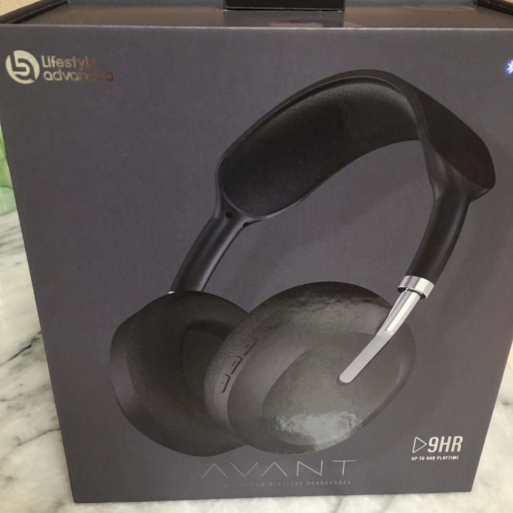 Avant High Definition Wireless Headphones